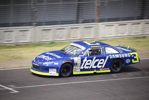 Luis Felipe Montaño logra la victoria en la segunda fecha de NASCAR