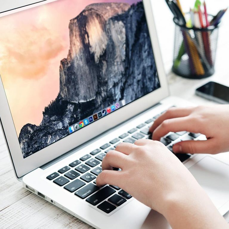 Mac-Laptop Mac-Laptop