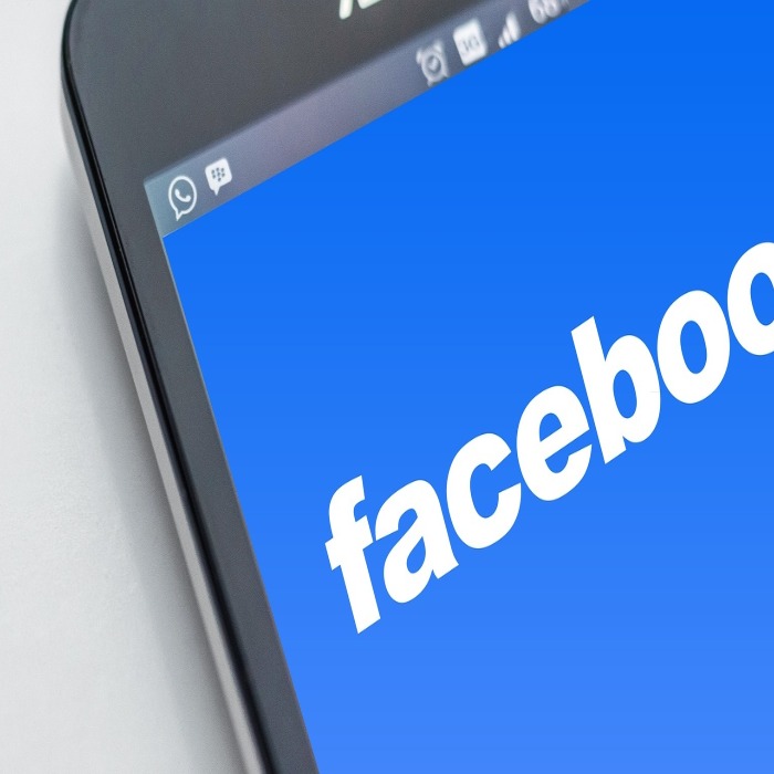 Facebook desarolla su asistente de voz y altavoz Aloha