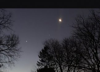 así se ve la alineación de venus, júpiter y la luna