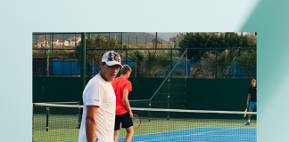 Jerry López tenista en la cancha
