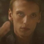 jamie-campbell-bower-grindelwald