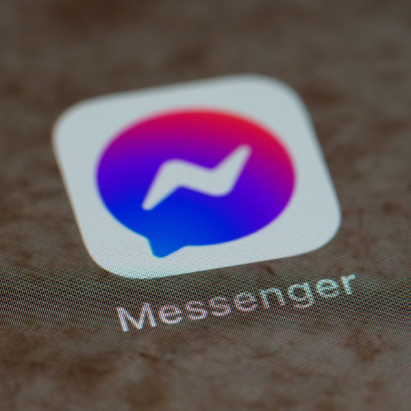 Logo nuevo Messenger colores 