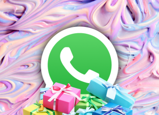 Logo WhatsApp con regalos navideños alrededor