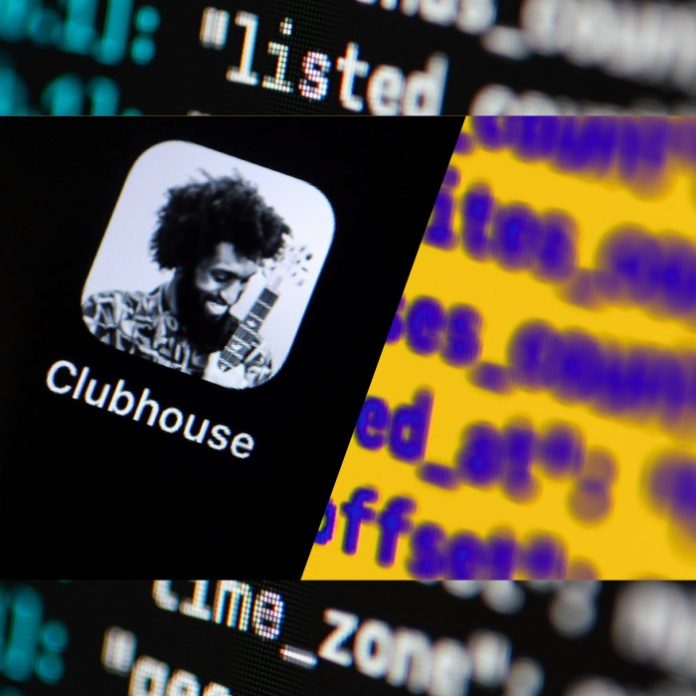 cómo funciona Clubhouse, la red social auditiva