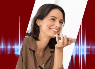 Mujer audios whatsapp libreta apuntes