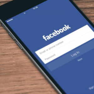 Hotline de Facebook nueva app competencia Clubhouse