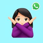 que-significa-el-emoji-de-la-persona-con-brazos-cruzados