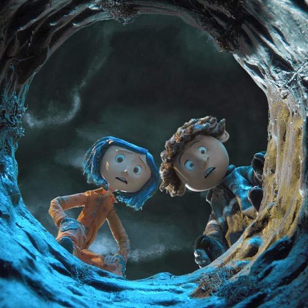 Coraline y Wybie, protagonistas de una de las películas animadas más queridas de todos los tiempos.- Blog Hola Telcel 