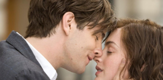 Emma y Dexter se dan un beso en la película siempre el mismo día el 15 de julio.- Blog Hola Telcel
