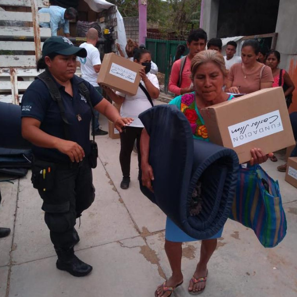Habitantes de Múzquiz recibieron 6.5 toneladas de ayuda humanitaria. -Blog Hola Telcel