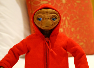 Conoce cómo luce el actor Henry Thomas protagonista de E.T., el extraterrestre.- Blog Hola Telcel