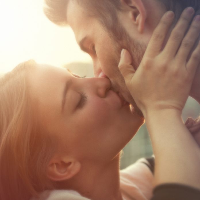 Conoce lo que hay detrás de los besos en el Día Internacional del Beso.- Blog Hola Telcel