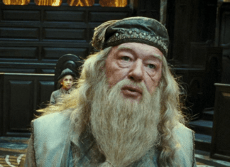 Da un breve repaso a la carrera de Michael Gambon el actor que interpretó a Dumbledore.- Blog Hola Telcel