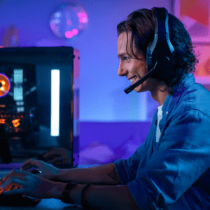 Peso Pluma Call of Duty Conoce todo sobre la colaboración entre Peso Pluma y Call of Duty: Modern Warfare 3.- Blog Hola Telcel