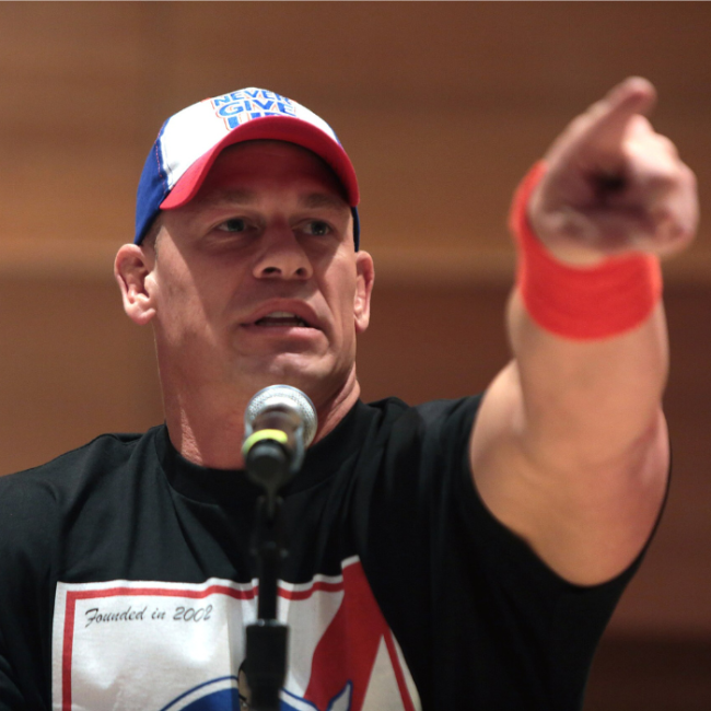 John Cena Conoce todo sobre la llegada de Peacemaker (el personaje que interpreta John Cena en una serie de televisión) a Mortal Kombat 1.- Blog Hola Telcel