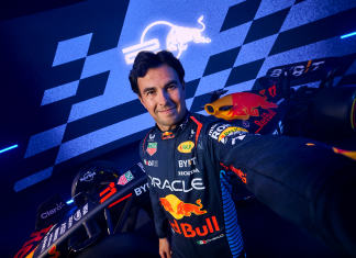 Conoce el nuevo auto de Checo Pérez RB20 con el que correrá la temporada 2024 en el 20 aniversario de Oracle Red Bull Racing.- Blog Hola Telcel