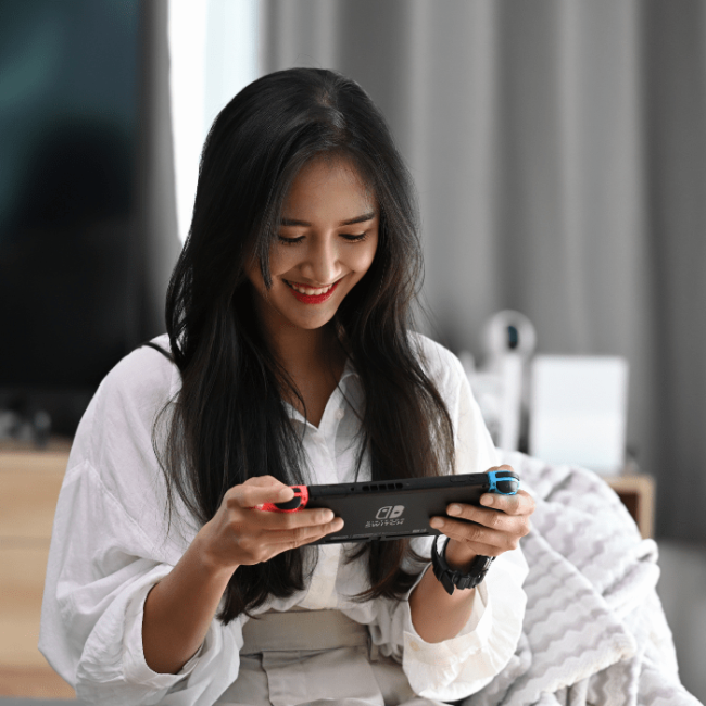 Switch2 (1) 'Gamer' fan de Nintendo Switch feliz por la noticia de que la sucesora de la consola ya tiene fecha estimada de lanzamiento.- Blog Hola Telcel.