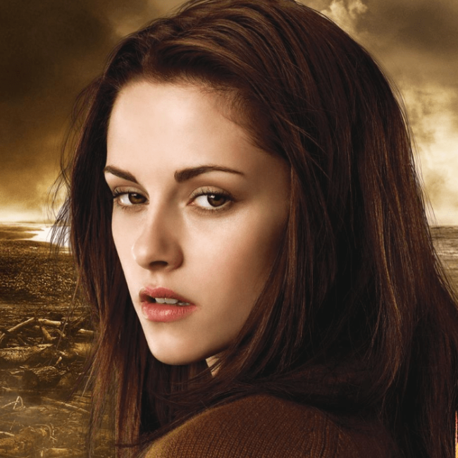Kristen Stewart Kristen Stewart como Bella Swan viendo cómo volverá a ser una vampiresa en 'Flesh of the Gods'.-Blog Hola Telcel.