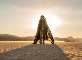 Paul Atreides caminando por última vez en las arenas de Dune junto a Denis Villeneuve.- Blog Hola Telcel