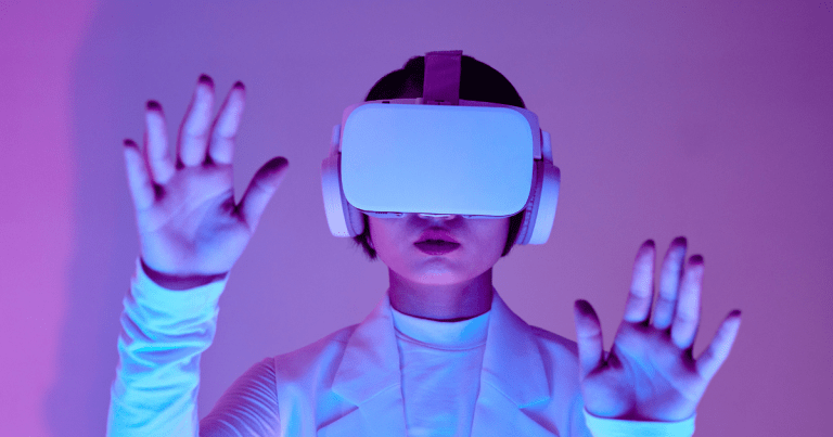 Conoce tres plataformas en las que puedes crear experiencias de realidad aumentada sin saber programación.- Blog Hola Telcel