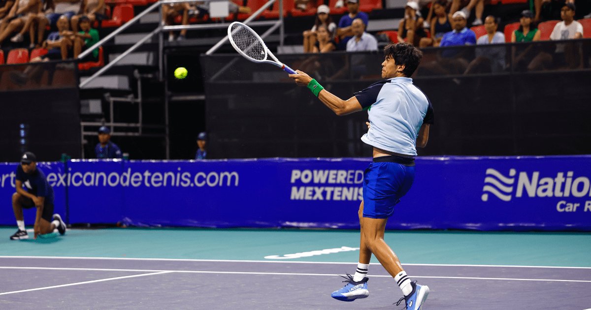 Rodrigo Pacheco en su primer día de competencia del Abierto Mexicano Telcel.- Blog Hola Telcel 