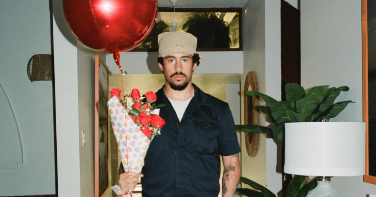 Bad Bunny Bad Bunny celebra su cumpleaños con el estreno del videoclip de ‘La mudanza’.- Blog Hola Telcel