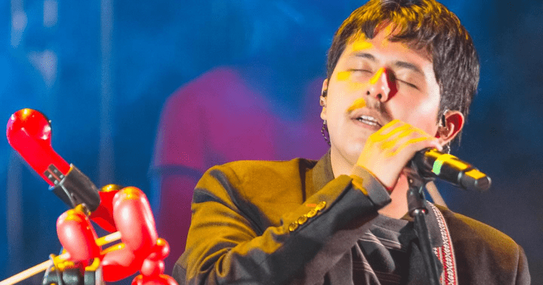 Conoce todo sobre el nuevo videoclip de la canción Sueña lindo, corazón de Macario Martínez.- Blog Hola Telcel