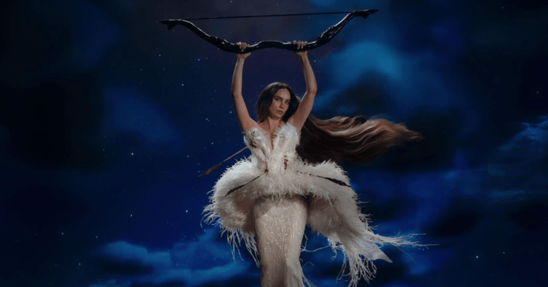 Belinda Belinda regresa con 'Indómita', un álbum que nadie vio venir.- Blog Hola Telcel