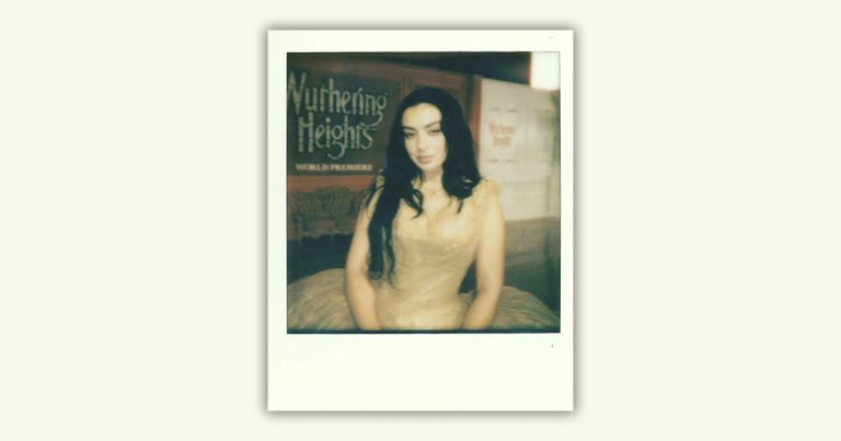 Charli XCX anuncia ‘Wuthering Heights’ El nuevo álbum de Charli XCX explora el drama de 'Cumbres borrascosas'.- Blog Hola Telcel