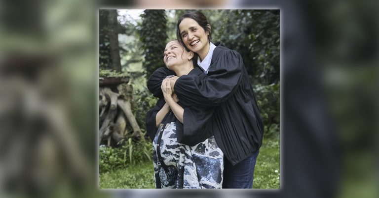 Julieta Venegas y Natalia Lafourcade cantan ‘Tengo que contarte’ Julieta Venegas presenta Tengo que contarte junto a Natalia Lafourcade.- Blog Hola Telcel
