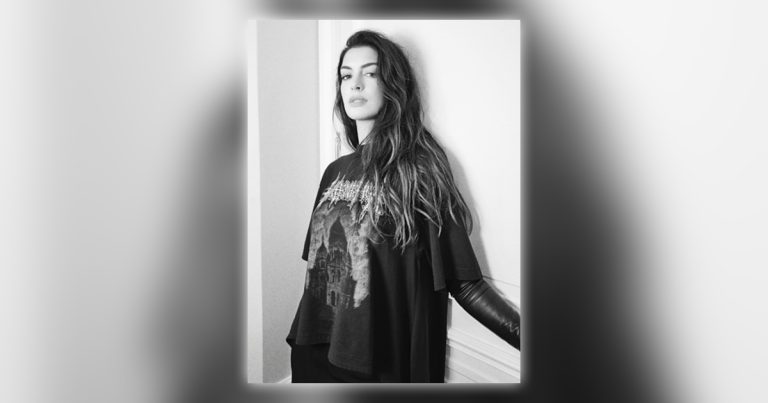 Así es 'Burial', la nueva canción de Anne Hathaway.- Blog Hola Telcel