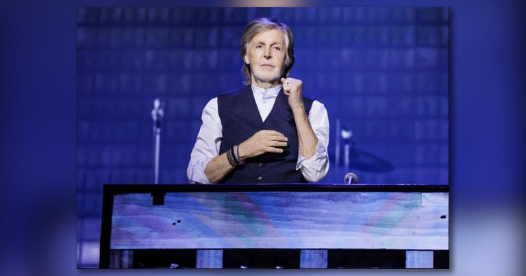 Paul McCartney estrena ‘Man on the Run’ Paul McCartney presenta ‘Man on the Run’, su nueva banda sonora.- Blog Hola Telcel